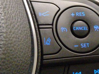 Toyota RAV4 2.5 VVT-h GPF Design CVT (218 ps) - REVERSE CAM - NAV - LANE TRA