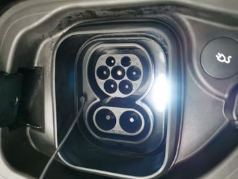 Polestar Polestar 2 Single Motor 69kWh Standard Range Fastback FWD (231 ps) - HEATED