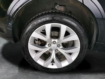 Land Rover Discovery Sport 2.0 D200 MHEV R-Dynamic S Plus 4WD (204 ps) - HEATED LEATHER