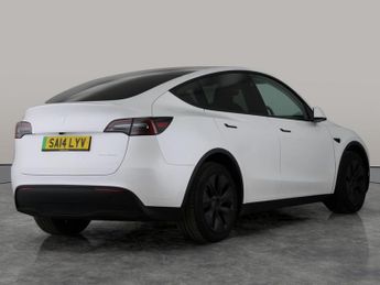 Tesla Model Y (Dual Motor) Long Range 4WDE (384 bhp) - HEATED STEERING