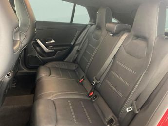 Mercedes-Benz CLA 1.3 CLA180 AMG Line (Executive) Shooting Brake 7G-DCT (136 ps) -