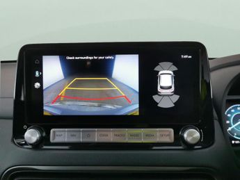 Hyundai Kona 64kWh Premium (10.5kW Charger) (204 ps) - LED - REVERSE CAM - NA
