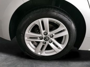 Toyota Corolla 1.8 VVT-h GPF Icon CVT (122 ps) - HEATED SEATS - LANE DEPARTURE 