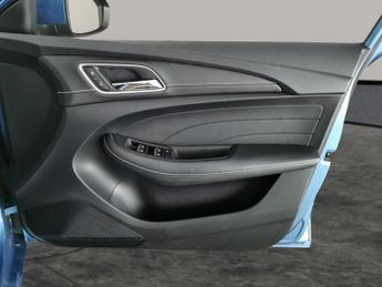 MG Mg5 61.1kWh Exclusive Long Range (156 ps) - REVERSE CAM - NAV - HEAT