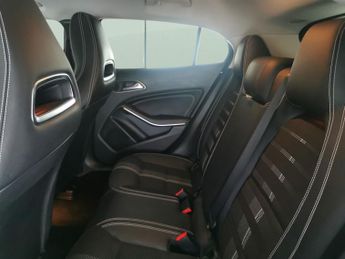 Mercedes-Benz GLA 1.6 GLA180 GPF Urban Edition 7G-DCT (122 ps) - BLUETOOTH - KEYLE