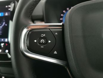 Volvo C40 Twin Recharge 78kWh Ultimate AWD (408 ps) - ADAPT CRUISE - HK AU