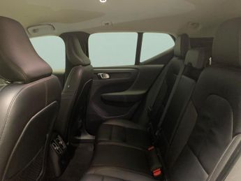 Volvo XC40 1.5h T4 Recharge 10.7kWh Inscription Plug-in (211 ps) - SENSUS S