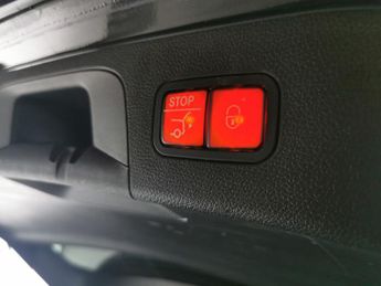 Mercedes-Benz EQC EQC 400 80kWh Sport 4MATIC (408 ps) - COMFORT PACK - BLIND SPOT 