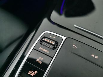 Mercedes-Benz EQC EQC 400 80kWh Sport 4MATIC (408 ps) - COMFORT PACK - BLIND SPOT 