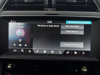 Jaguar F-PACE 2.0 D180 Chequered Flag AWD (180 ps) - MERIDIAN AUDIO - REVERSE 