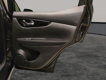 Nissan Qashqai 1.3 DIG-T N-Connecta DCT (160 ps) - NAV - LANE DEPARTURE  - BLUE