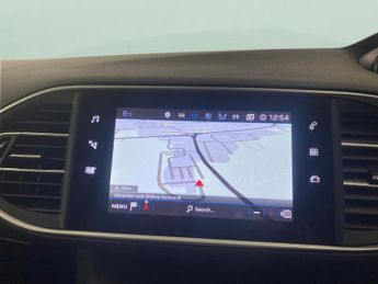 Peugeot 308 SW 1.5 BlueHDi Allure EAT 8 Spd (130 ps) - PARK SENSORS - CLIMATE C