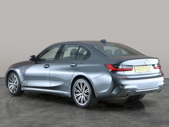 BMW 3 Series 2.0 330e 12kWh M Sport Plug-in (292 ps) - HEATED SEATS - NAV