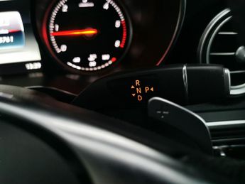 Mercedes-Benz GLC 2.1 GLC220d AMG Line (Premium) Coupe G-Tronic+ 4MATIC (170 ps) -