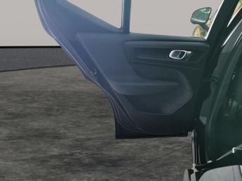 Volvo XC40 1.5h T4 Recharge 10.7kWh Core Plug-in (211 ps) - LED - LANE DEPA