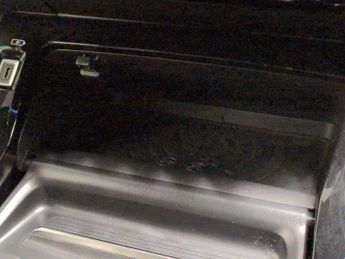 Peugeot E-208 50kWh GT (136 ps) - LED - REVERSE CAM - NAV