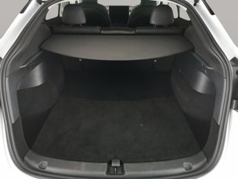 Tesla Model Y SUV RWD (346 ps) - REVERSE CAM - NAV - LEATHER