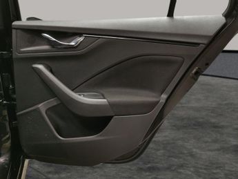 Skoda Kamiq 1.5 TSI ACT SE DSG (150 ps) - CRUISE - AIR CON - DAB