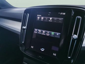 Volvo XC40 1.5h T4 Recharge 10.7kWh Core Plug-in (211 ps) - LED - LANE DEPA