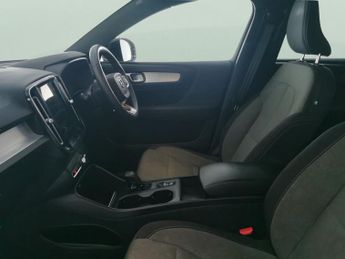 Volvo XC40 1.5h T4 Recharge 10.7kWh Core Plug-in (211 ps) - LED - LANE DEPA