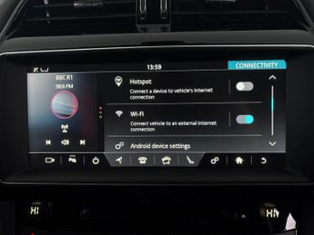 Jaguar F-PACE 2.0 D180 Chequered Flag AWD (180 ps) - MERIDIAN AUDIO - REVERSE 