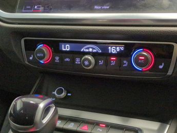 Audi Q3 1.5 TFSI CoD 35 Sport Sportback S Tronic (150 ps) - BLUETOOTH - 