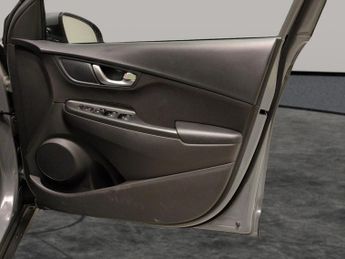 Hyundai Kona 1.6 h-GDi SE Connect DCT (141 ps) - BLUETOOTH - CRUISE - DIGITAL