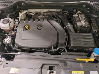 Skoda Karoq 1.5 TSI ACT SE L DSG (150 ps) - SMARTLINK - REVERSE CAM - NAV