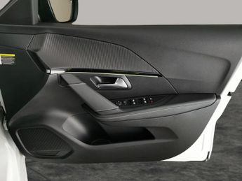 Peugeot E-208 50kWh GT (136 ps) - LED - REVERSE CAM - NAV