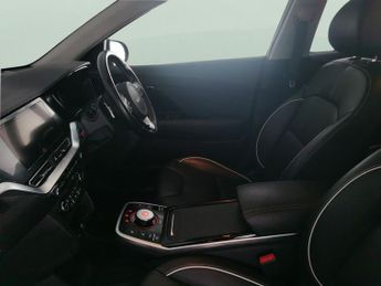 Kia Niro 64kWh 3 (201 bhp) - NAV - HEATED LEATHER - HEATED STEERING
