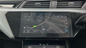 Audi e-tron 55 quattro 95kWh (408 ps) - WIRELESS CHARGER - AIR SUSPENSION