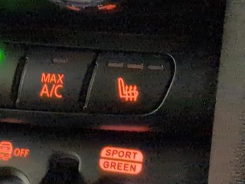 Mini Electric Hatch Cooper SE 32.6kWh Level 2 (184 ps) - BLACK ROOF AND MIRROR CAPS 