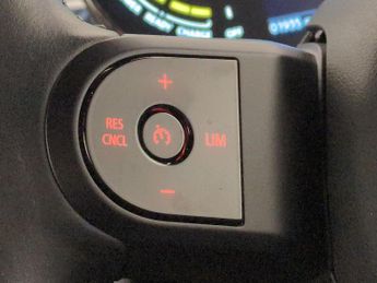 Mini Electric Hatch Cooper SE 32.6kWh Level 2 (184 ps) - BLACK ROOF AND MIRROR CAPS 