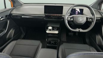 MG Mg4 64kWh Trophy Long Range (203 ps) - HEATED STEERING - BLIND SPOT 