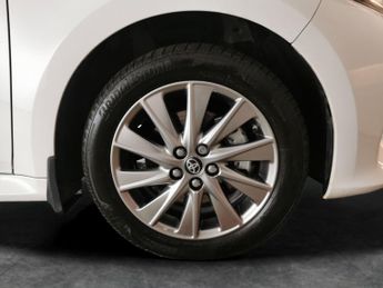 Toyota Yaris 1.5 VVT-h Icon E-CVT (116 ps) - BLUETOOTH - AIR CON - AUTO HEADL