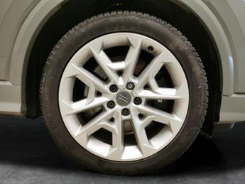 Audi Sq2 2.0 TFSI S Tronic quattro (300 ps) - PADDLE SHIFT - CLIMATE CONT