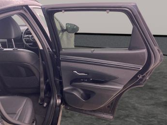 Hyundai Tucson 1.6 h T-GDi 13.8kWh Ultimate Plug-in 4WD (265 ps) - NAV - HEATED