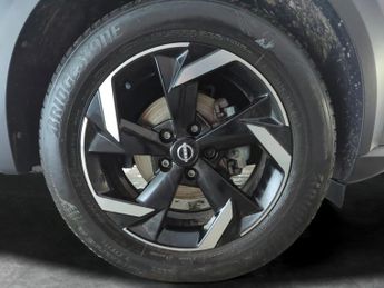 Nissan Juke 1.0 DIG-T N-Connecta DCT (114 ps) - WIFI - LANE DEPARTURE  - BLU