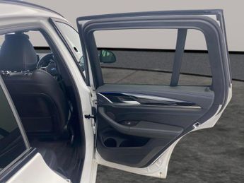 BMW iX3 80kWh M Sport (286 ps) - PARK ASSIST - REVERSE CAM - LEATHER