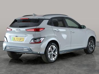 Hyundai Kona 39kWh Premium (10.5kW Charger) (136 ps) - KEYLESS ENTRY - LED - 