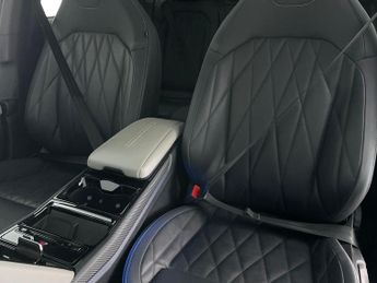 Ford Explorer Extended Range 77kWh Premium (286 ps) - ADAPT CRUISE - HUD - MAS