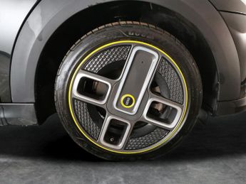 Mini Electric Hatch Cooper SE 32.6kWh Level 2 (184 ps) - HEATED SEATS - LANE DEPARTU