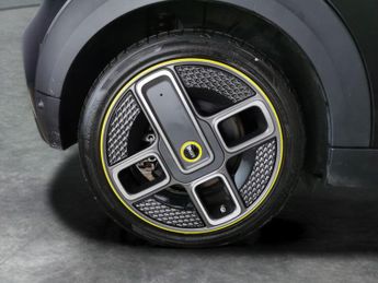 Mini Electric Hatch Cooper SE 32.6kWh Level 2 (184 ps) - HEATED SEATS - LANE DEPARTU