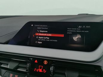 BMW 1 Series 1.5 118i SE DCT (140 ps) - KEYLESS ENTRY - LED - NAV