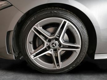 Mercedes-Benz A Class 2.0 A200d AMG Line 8G-DCT (150 ps) - HEATED LEATHER - COMFORT PA