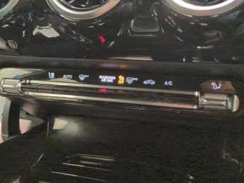 Mercedes-Benz A Class 1.5 A180d SE 7G-DCT (116 ps) - COMFORT PACK - ACTIVE LANE KEEPIN