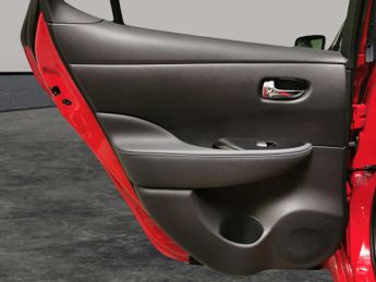 Nissan Leaf 59kWh e+ Tekna (217 ps) - LED - NAV - LANE DEPARTURE