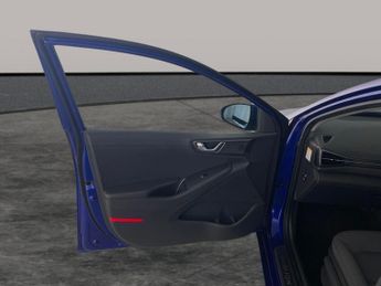 Hyundai Ioniq 38.3kWh Premium (136 ps) - REVERSE CAM - NAV - HEATED SEATS