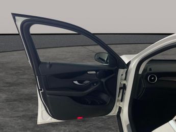 Mercedes-Benz GLC 2.0 GLC220d Sport G-Tronic+ 4MATIC (194 ps) - BLUETOOTH - CRUISE