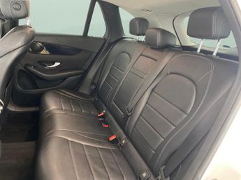 Mercedes-Benz GLC 2.0 GLC220d Sport G-Tronic+ 4MATIC (194 ps) - BLUETOOTH - CRUISE